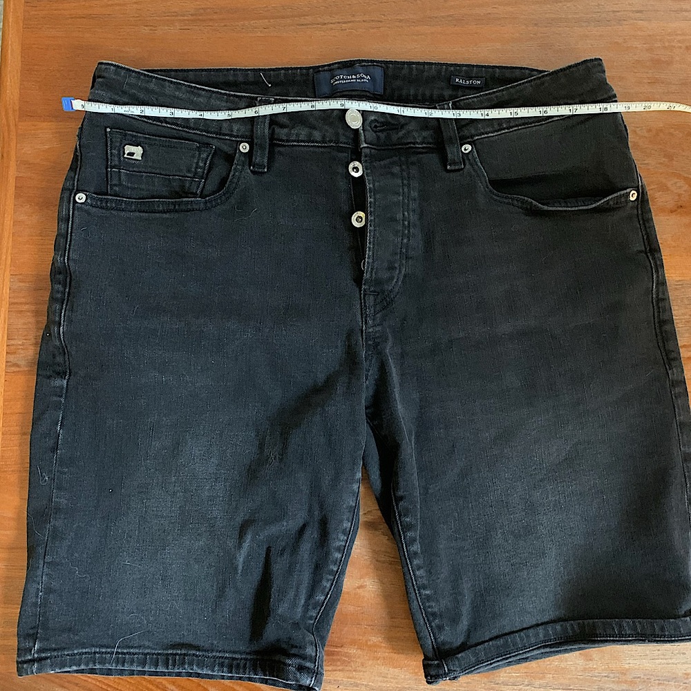*SOLD* Scott and Soda Jean Shorts